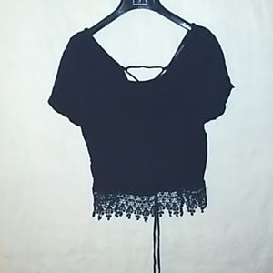 Jellacouture Crop top with open back